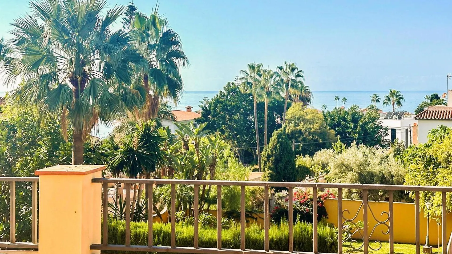 4 Bedroom Amazing Home In Rincon De La Victoria