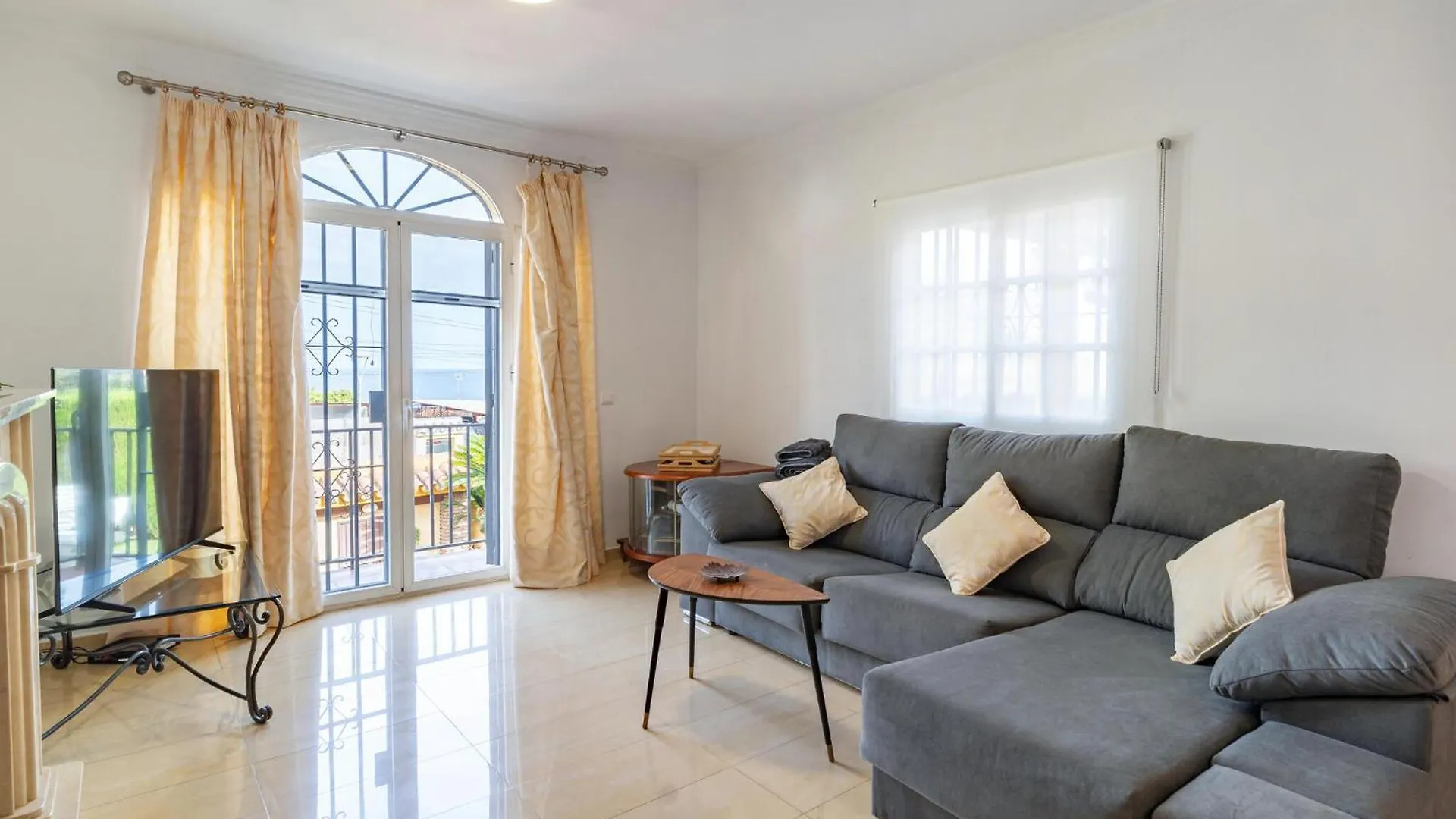 4 Bedroom Amazing Home In Rincon De La Victoria 0*,  Spain