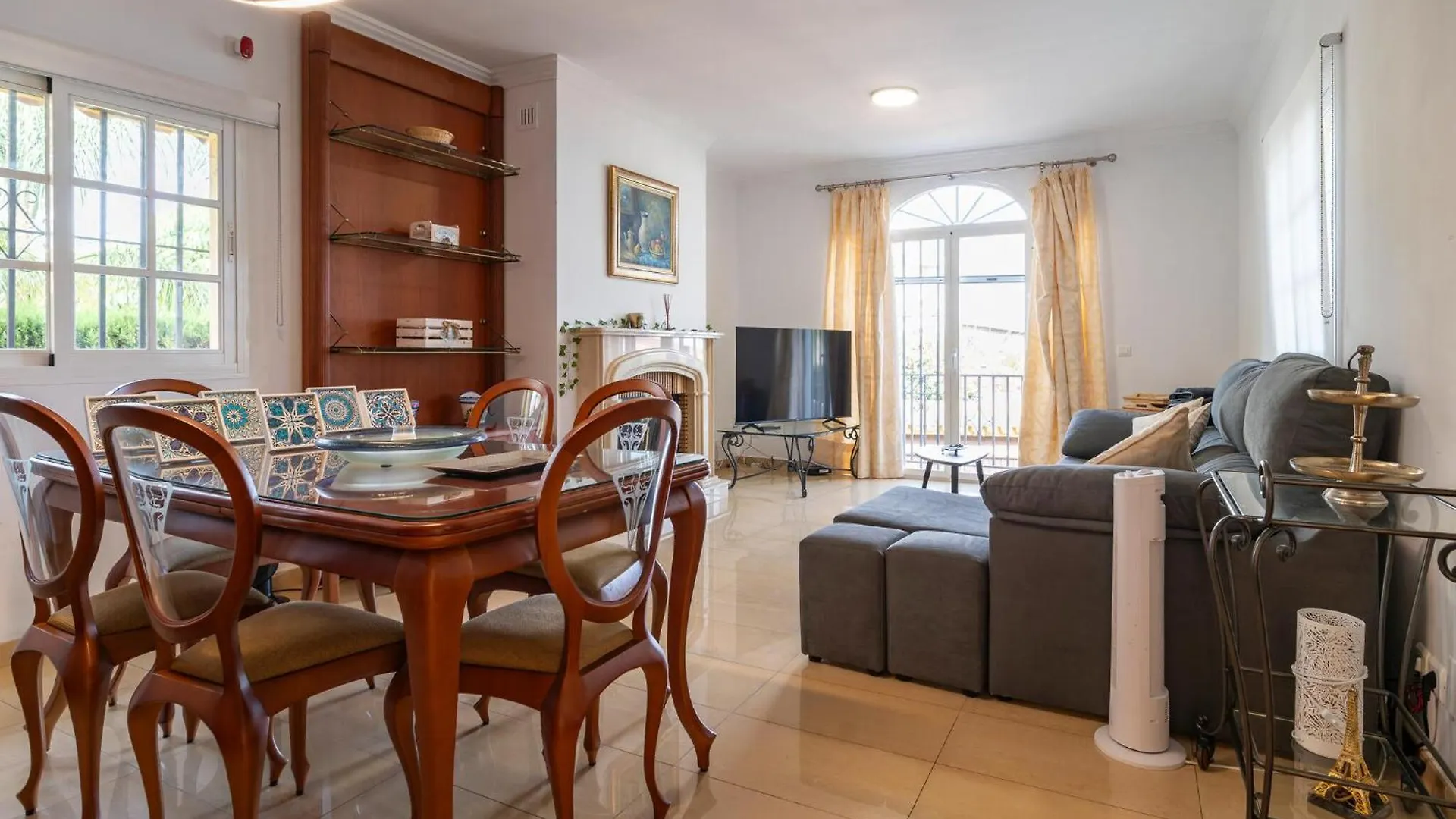 4 Bedroom Amazing Home In Rincon De La Victoria Spain